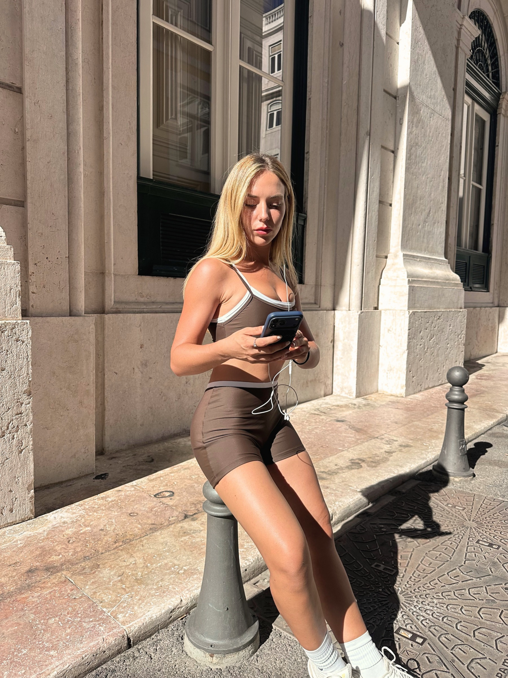 Sporty Strap Bra - Mocha